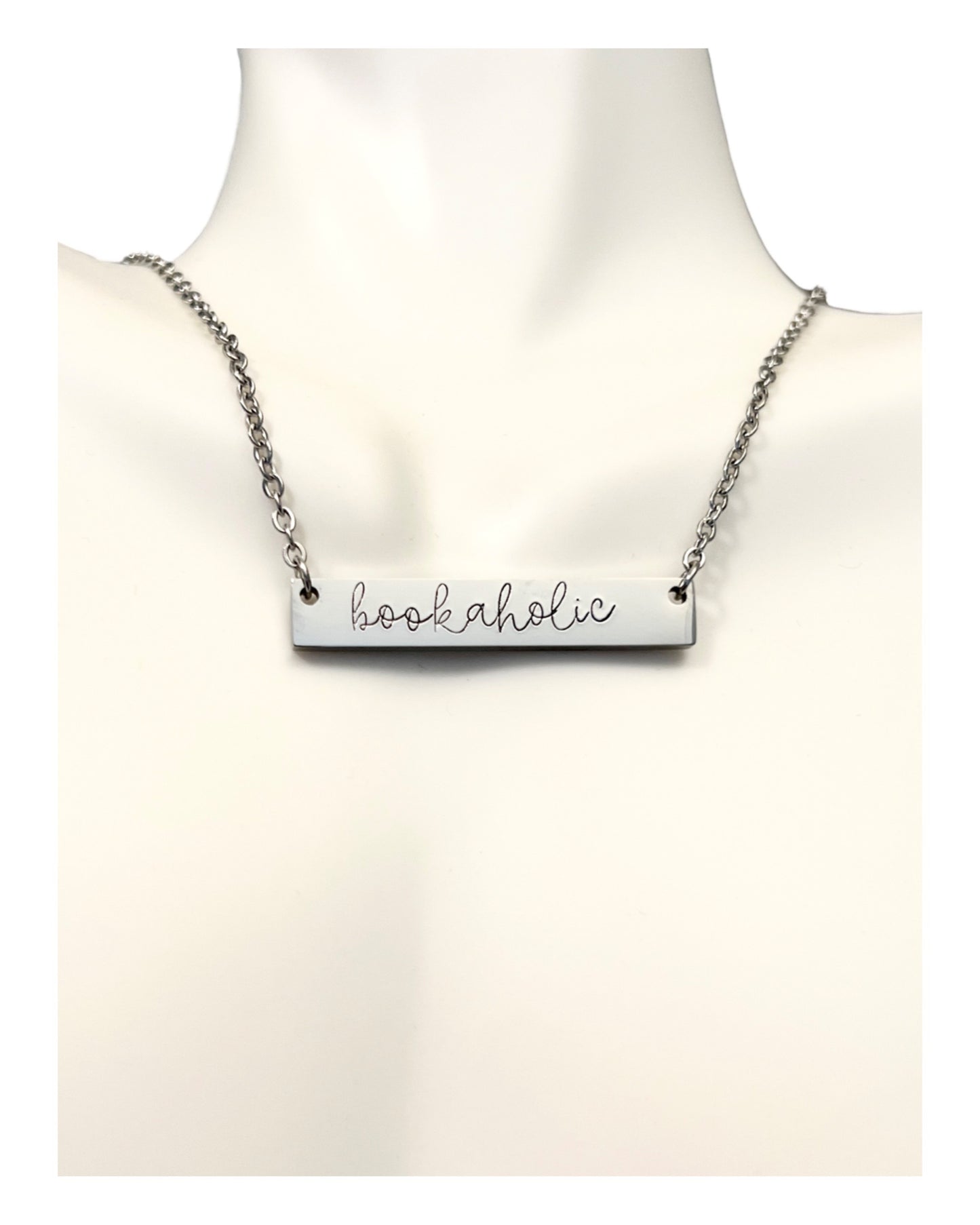 Bookaholic - Bar Necklace